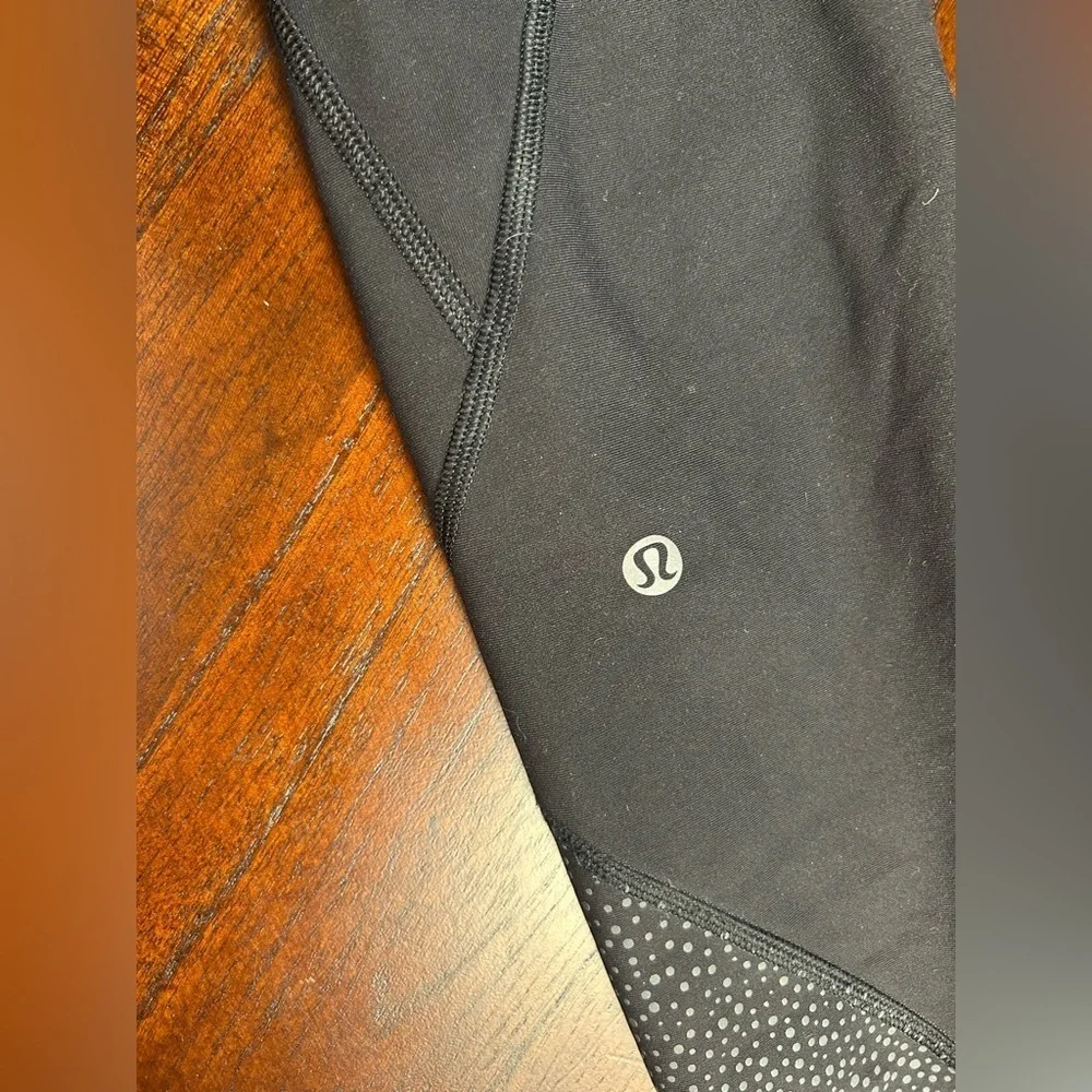 Lululemon Athletica Black Cropped Leggings